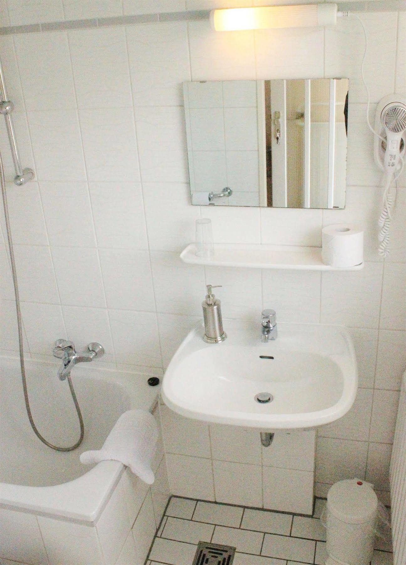 Apartment-Hotel-Dahlem Berlin Exteriör bild